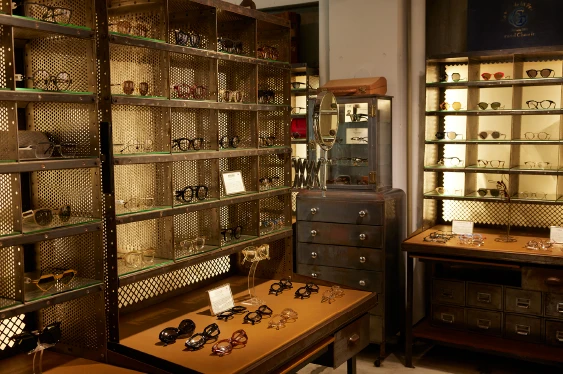 GLOBE SPECS SHIBUYA