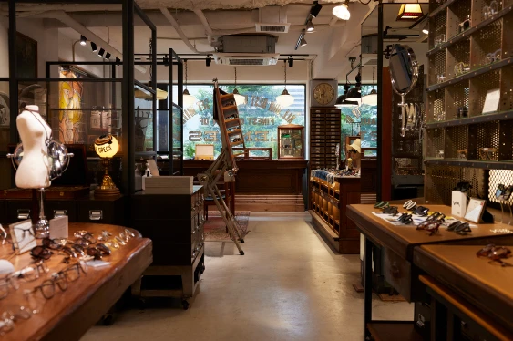 GLOBE SPECS SHIBUYA
